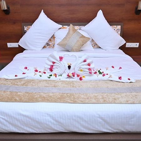 Hotel Bhairav Niwas Bikaner Exterior photo