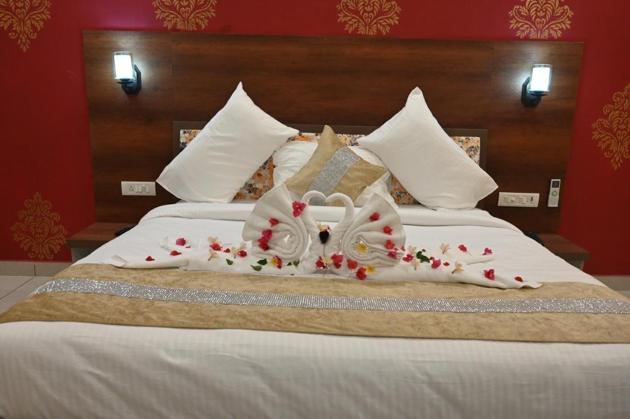 Hotel Bhairav Niwas Bikaner Exterior photo
