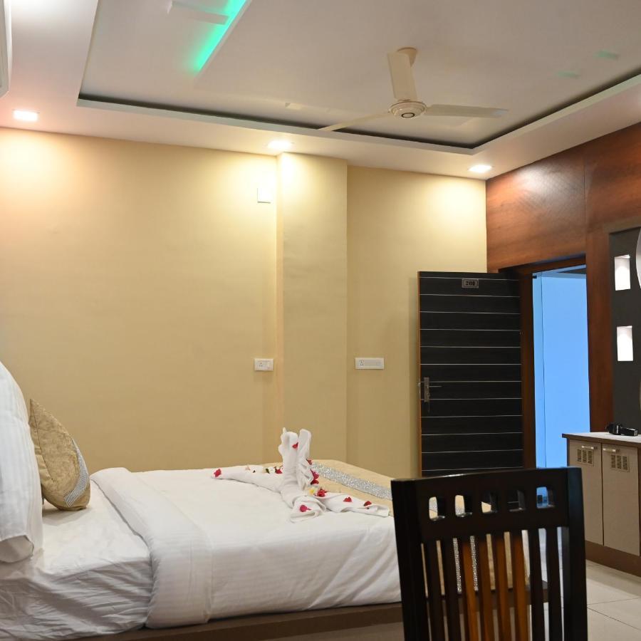 Hotel Bhairav Niwas Bikaner Exterior photo