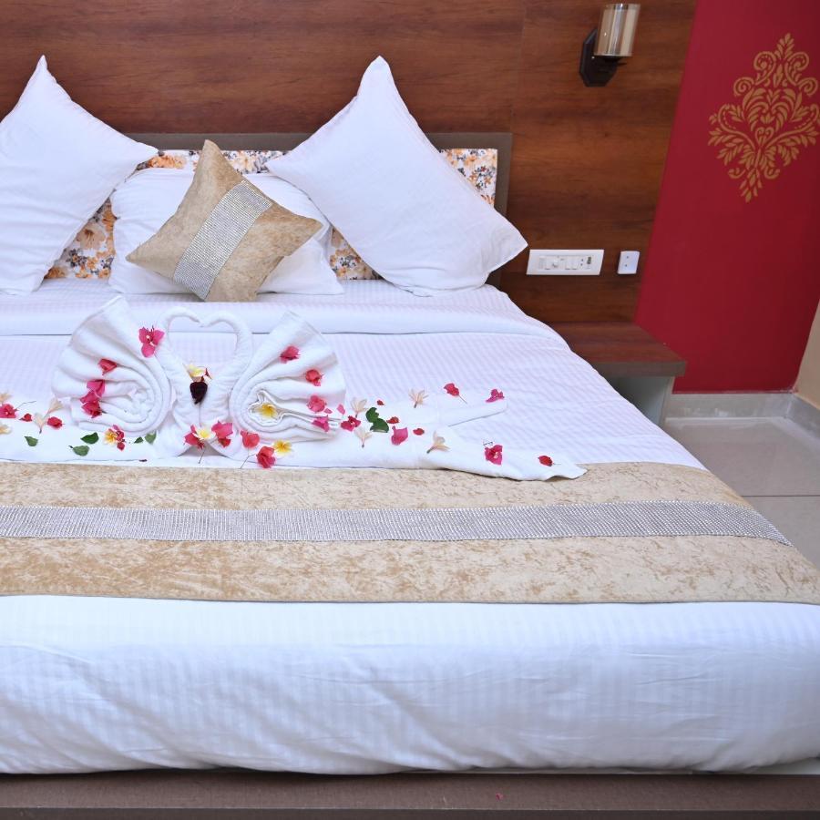 Hotel Bhairav Niwas Bikaner Exterior photo